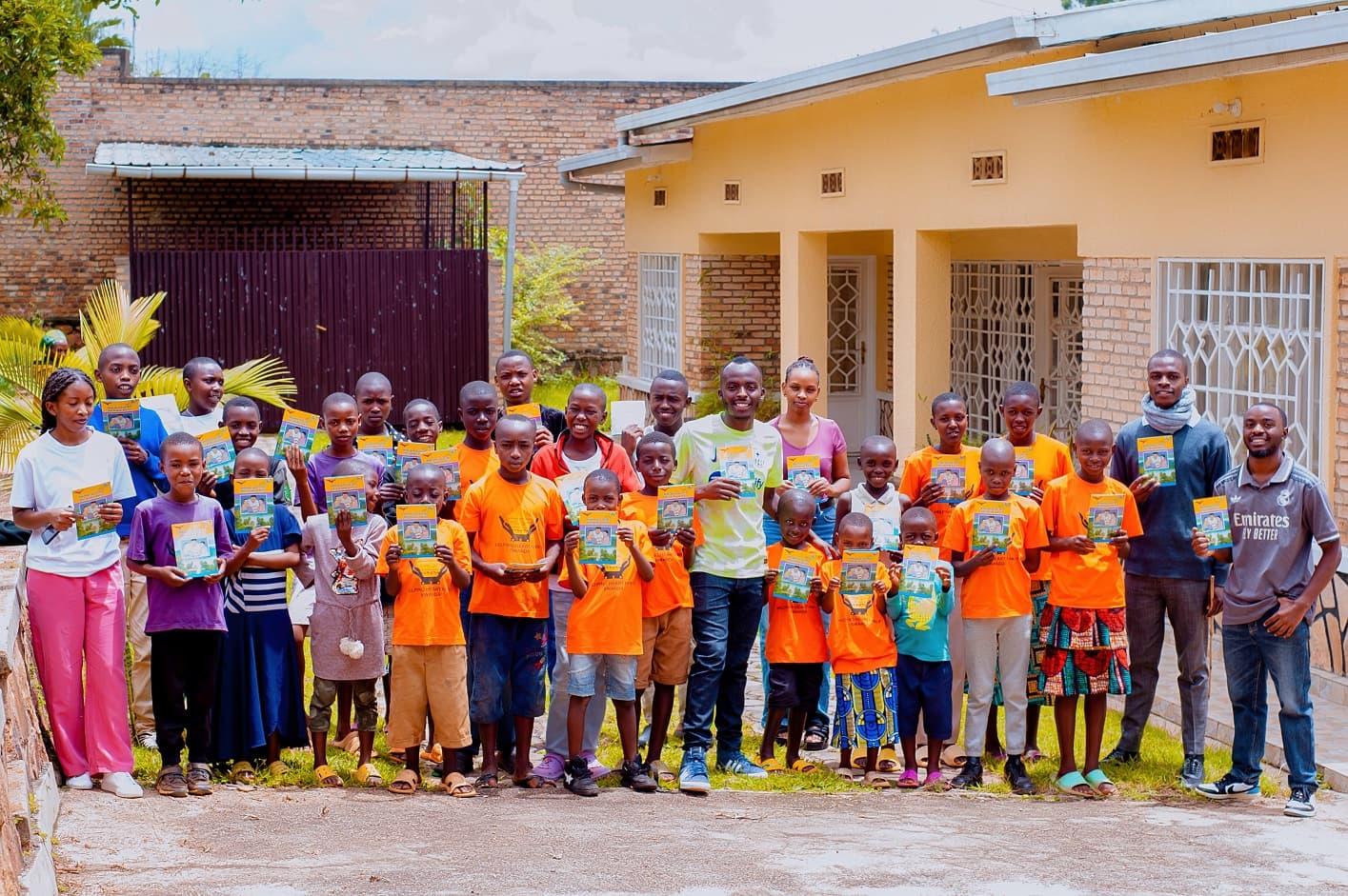 Tumurere Yize - Children Learning